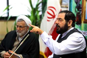 نشست فرهنگی انقلاب چهل ساله و جمهوری های موقت